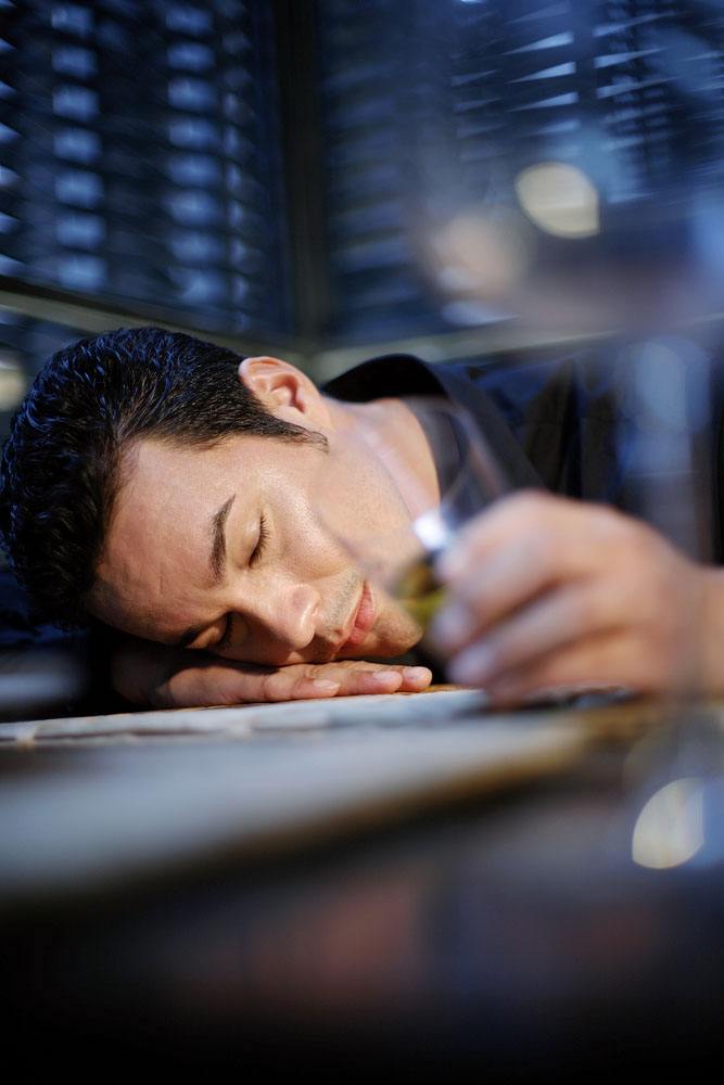 为什么男人爱喝白酒，男孩爱喝啤酒